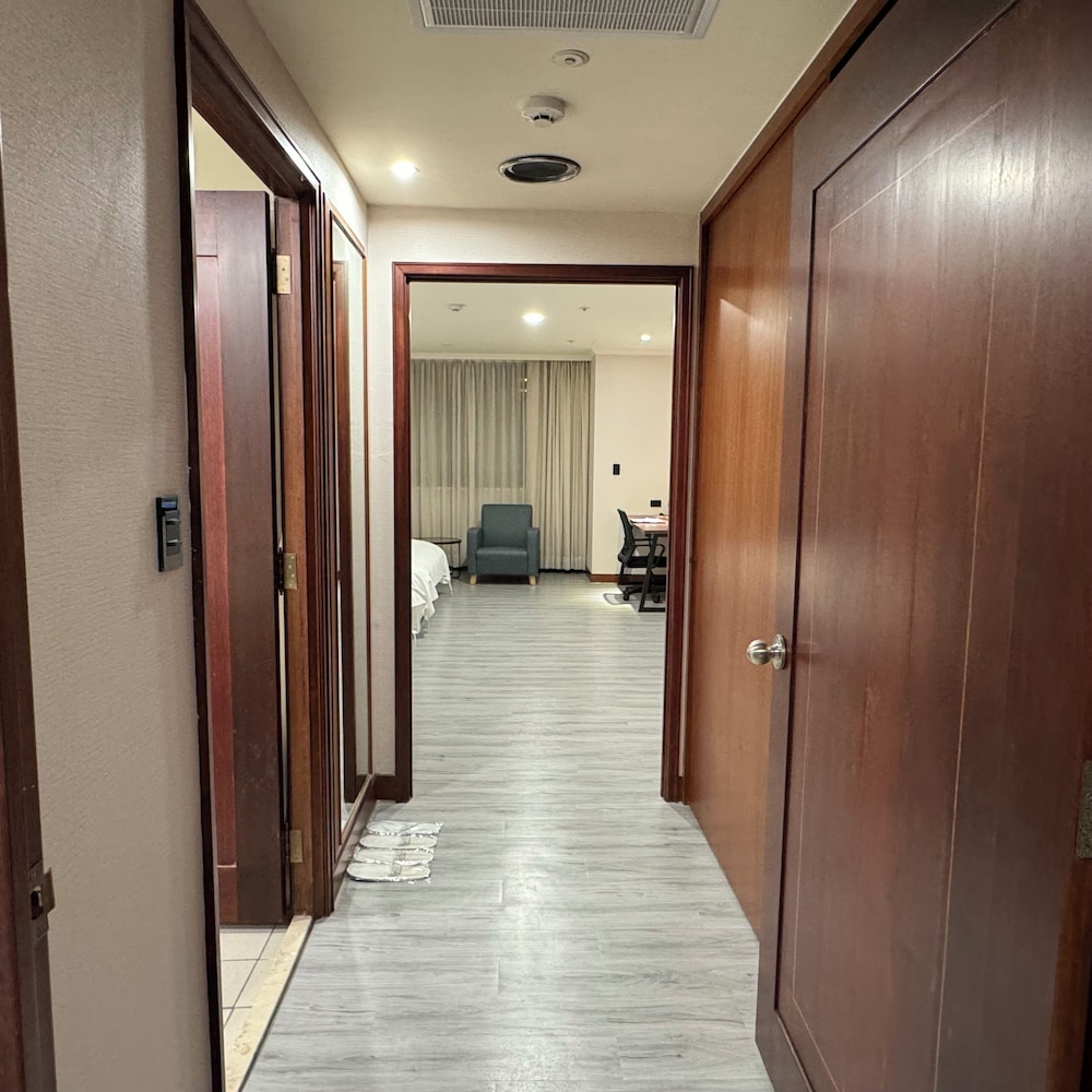 Xinshe Hotel - Chungli 12/50