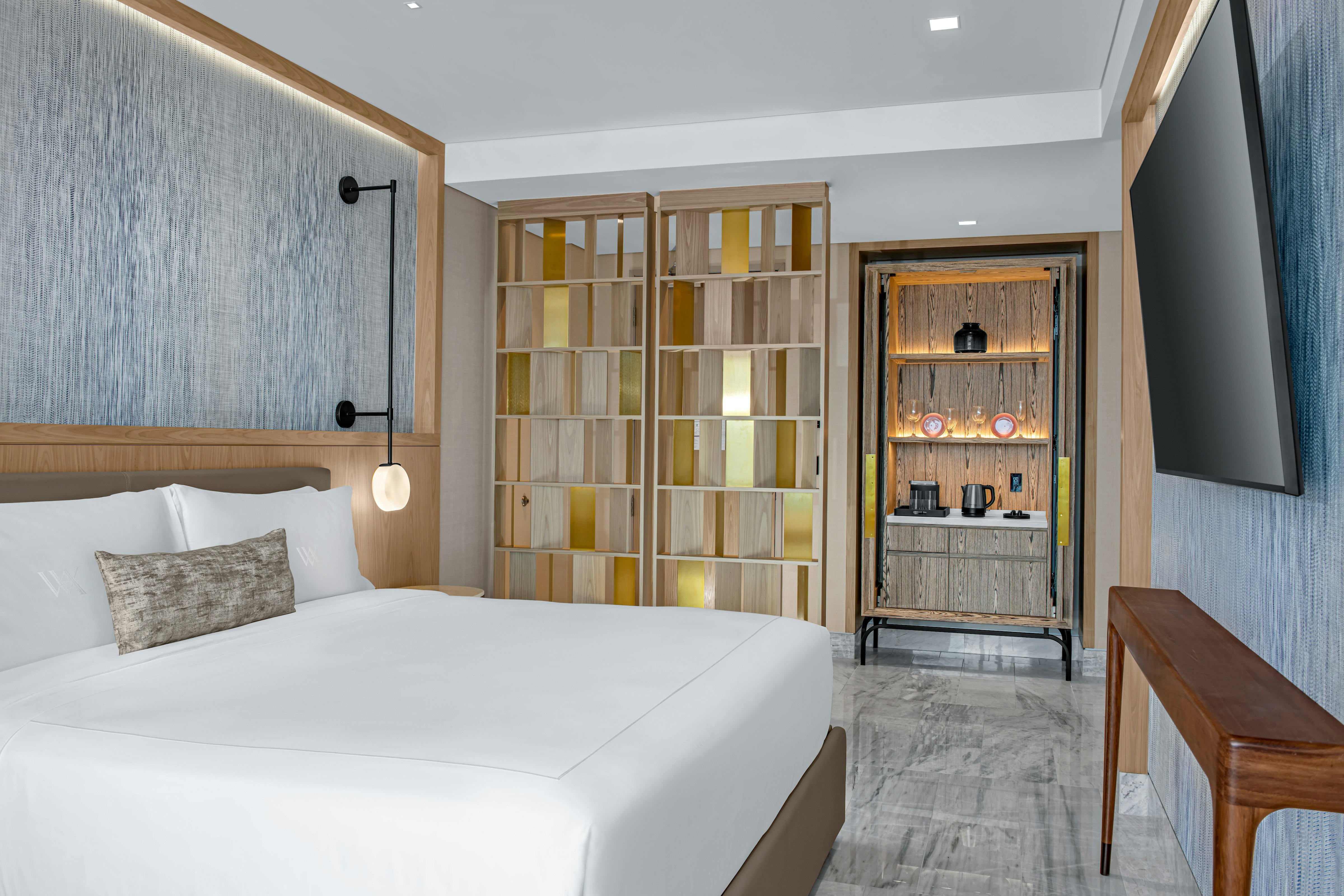 Deluxe, King Bed, Ocean Front