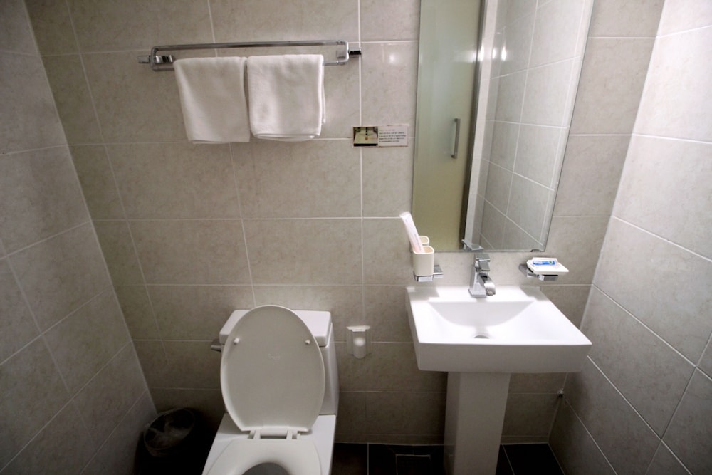HOTEL IRENE CITY 32/35