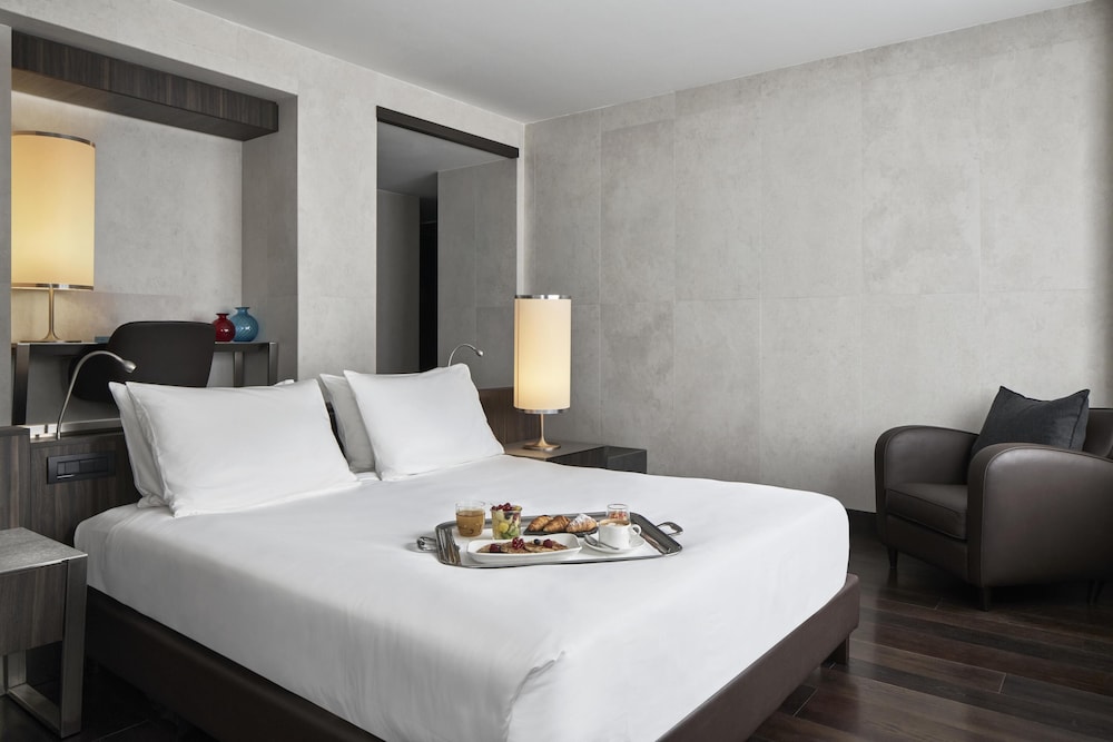 Hyatt Centric Milan Centrale 23/78