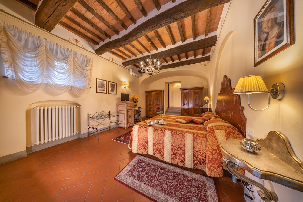 Borgo San Pietro 58/78