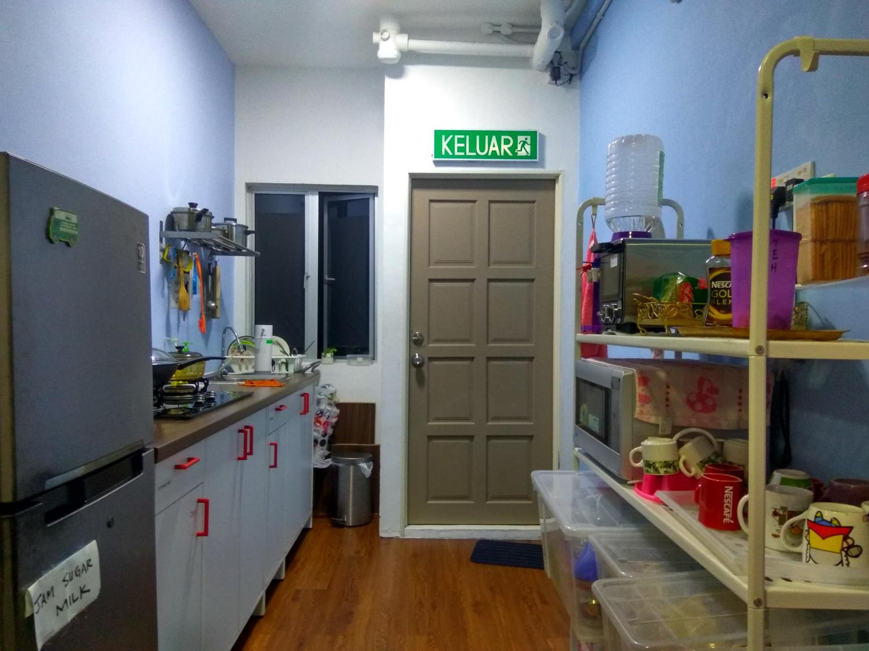 Moon Eleven Hostel 28/38