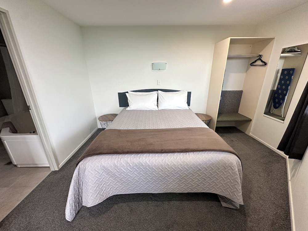 SPA, SUITE