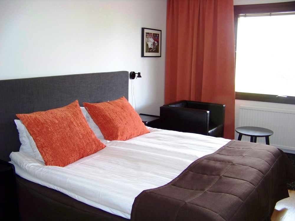 Park, Superior, Twin Beds