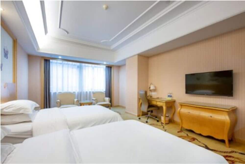 Vienna International Ningbo West Town Xintiandi 9/34