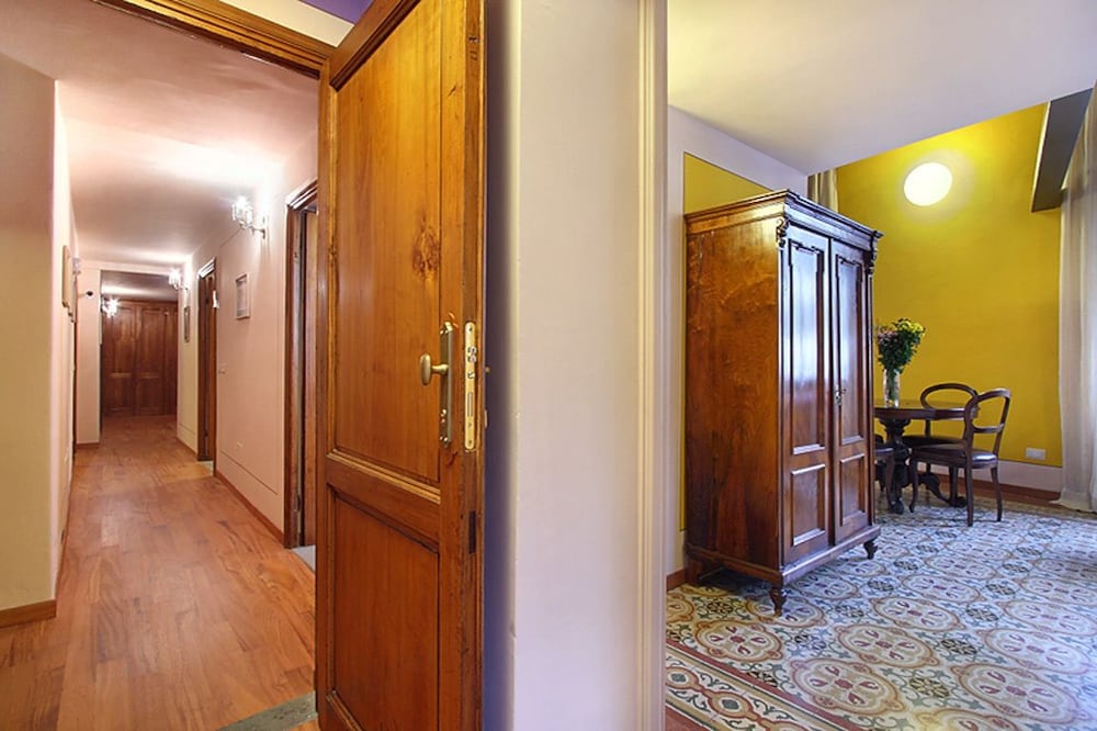 Puccini Apartments 22/50
