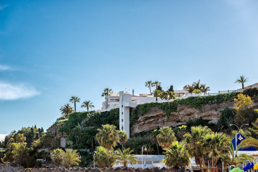 Parador De Nerja 35/50