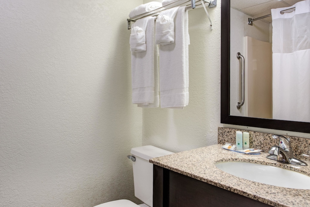 Quality Inn Creekside - Downtown Gatlinburg 26/45