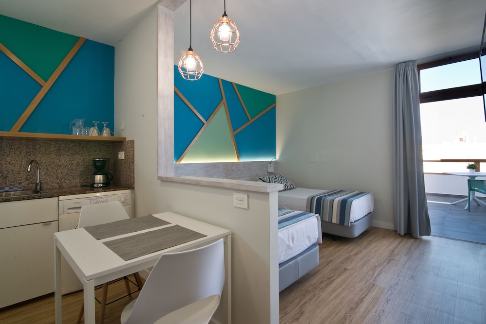 Hotel Idafe 49/50