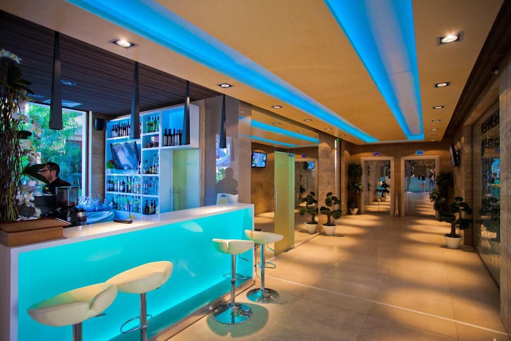 Harmony Suites 2 3 13/65