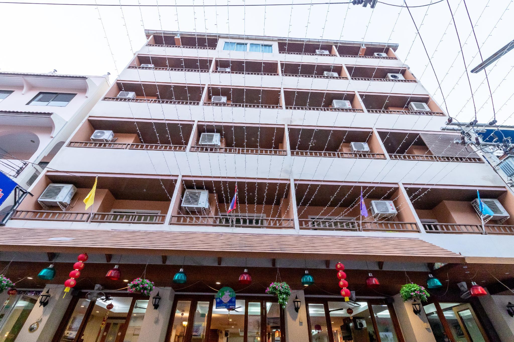Thipurai Beach Hotel in HUA HIN - CHA-AM