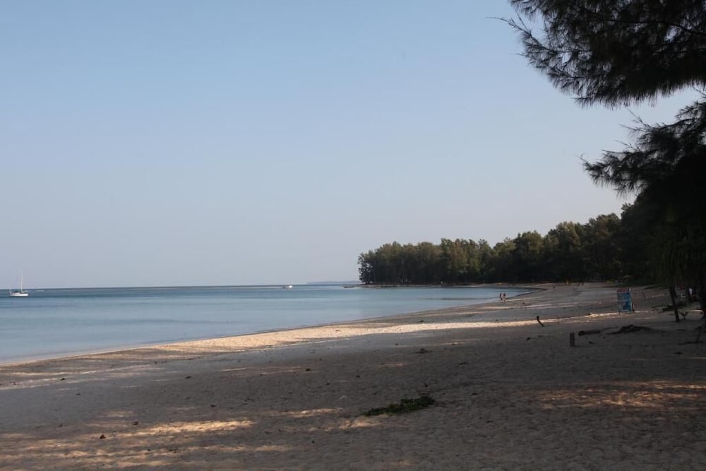 Naiyang Seaview Place 25/33