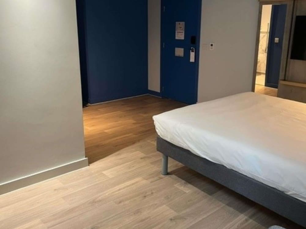 ibis budget Swindon 10/50