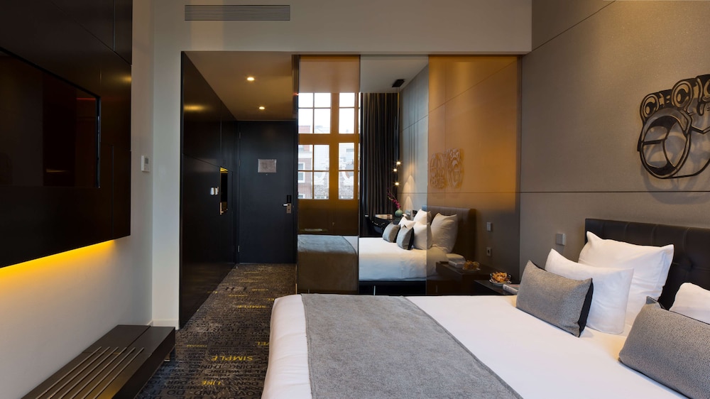 Art Otel Amsterdam 27/71