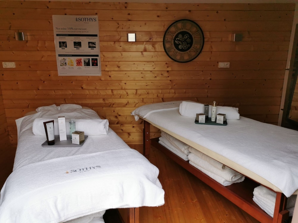 HOSTELLERIE DU CENTROTEL ET SPA 14/29