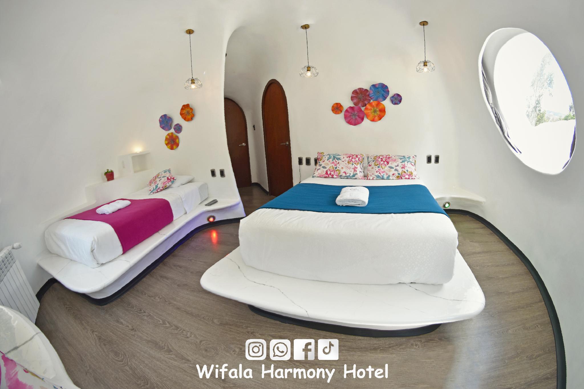 Classic, Double or Twin Bed