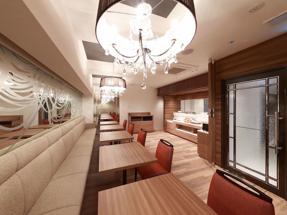 Hotel Sakura Suite Osaka 8/63