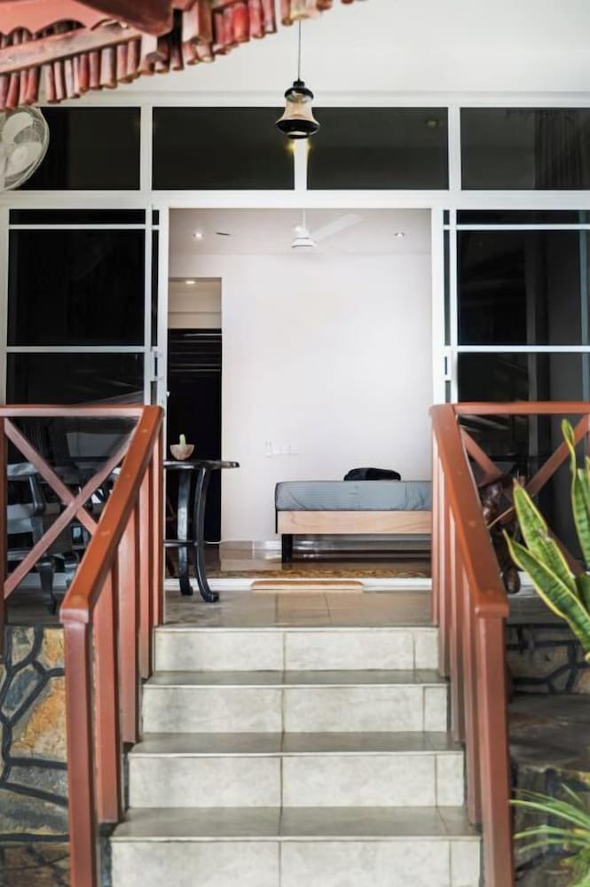 New Bay View Villa 37/50