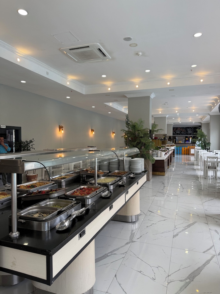 Get Enjoy Hotels 41/58