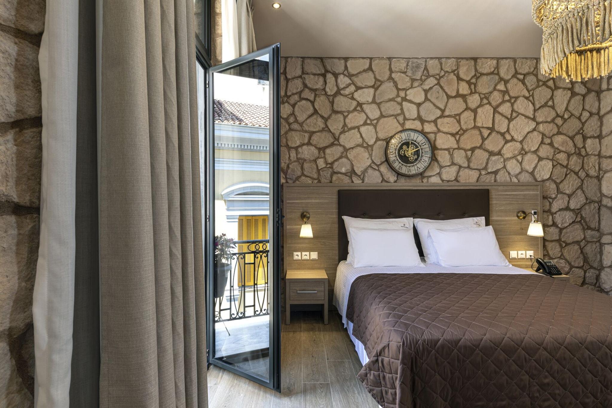 جناح جونيور في الملحق، Athens Manor Houses 10/10