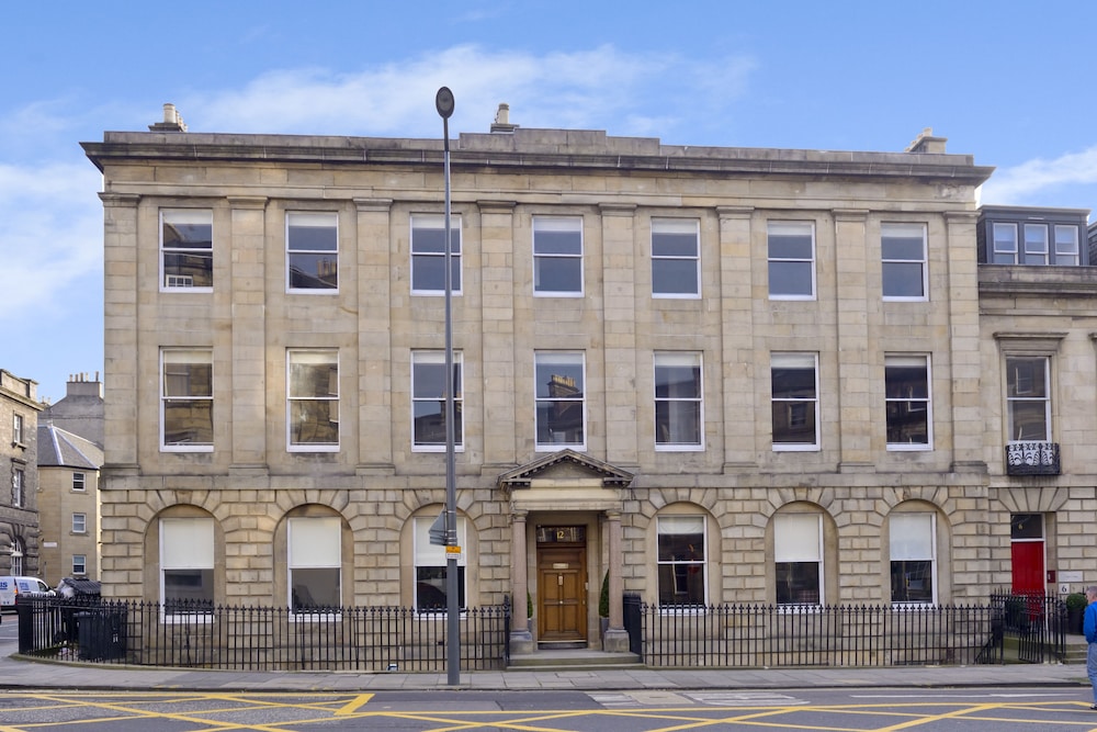 Destiny Scotland - Distillers House 1/50