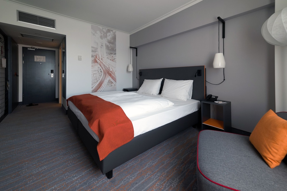 Vienna House Easy by Wyndham Airport Bucharest 9/68