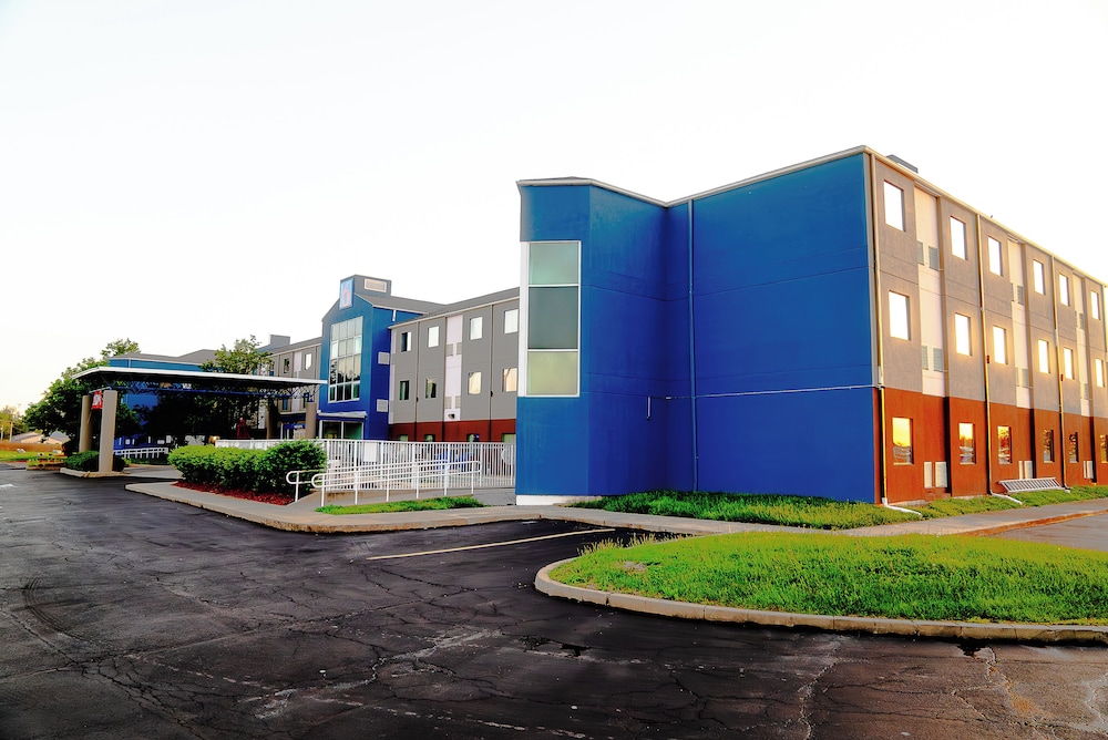 Motel6 Caseyville, IL 53/64