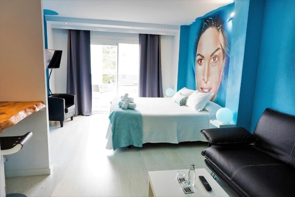 Aparthotel Urban Spaces Ibiza 9/29