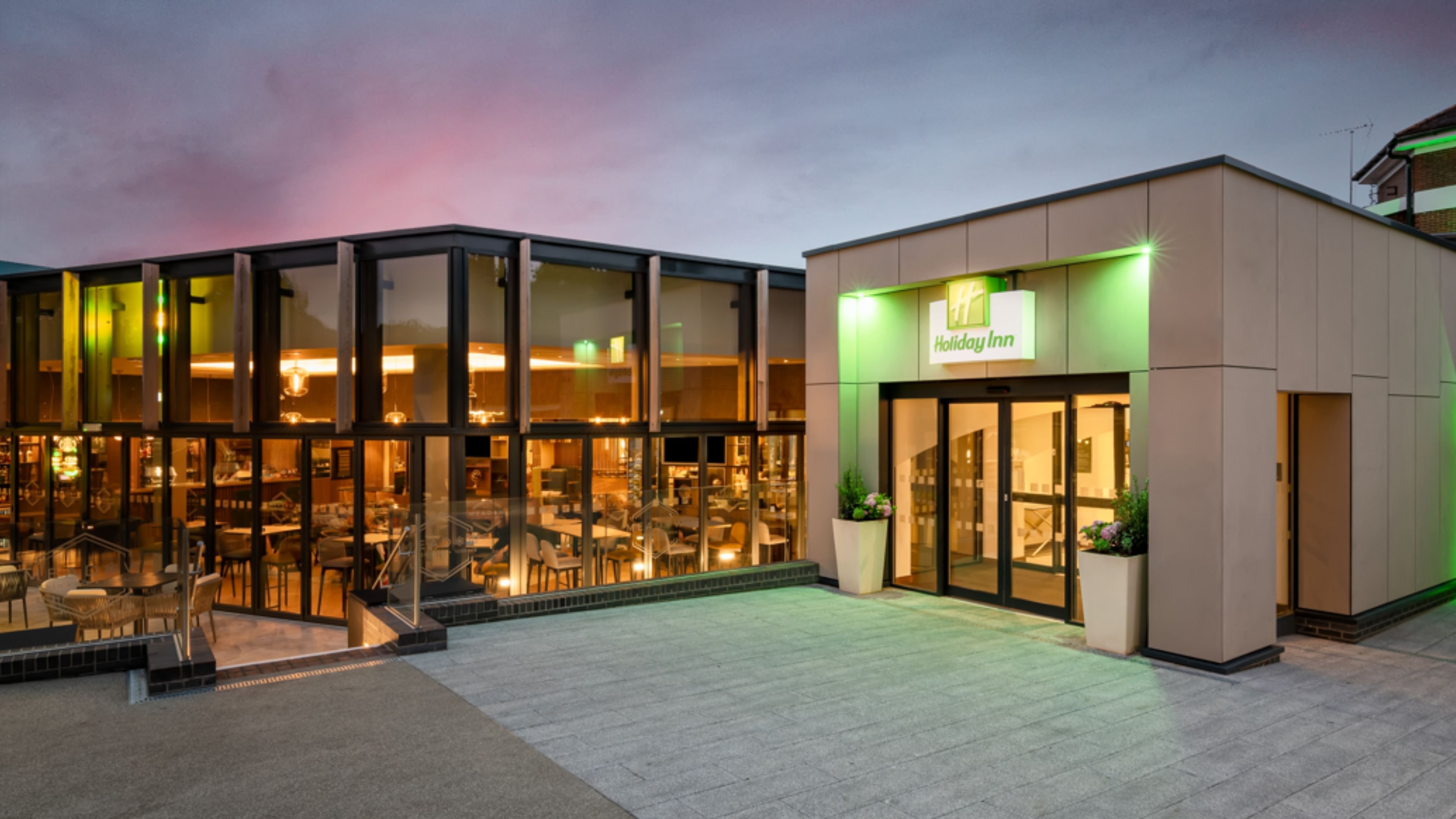 Holiday Inn London Gatwick Worth 19/50