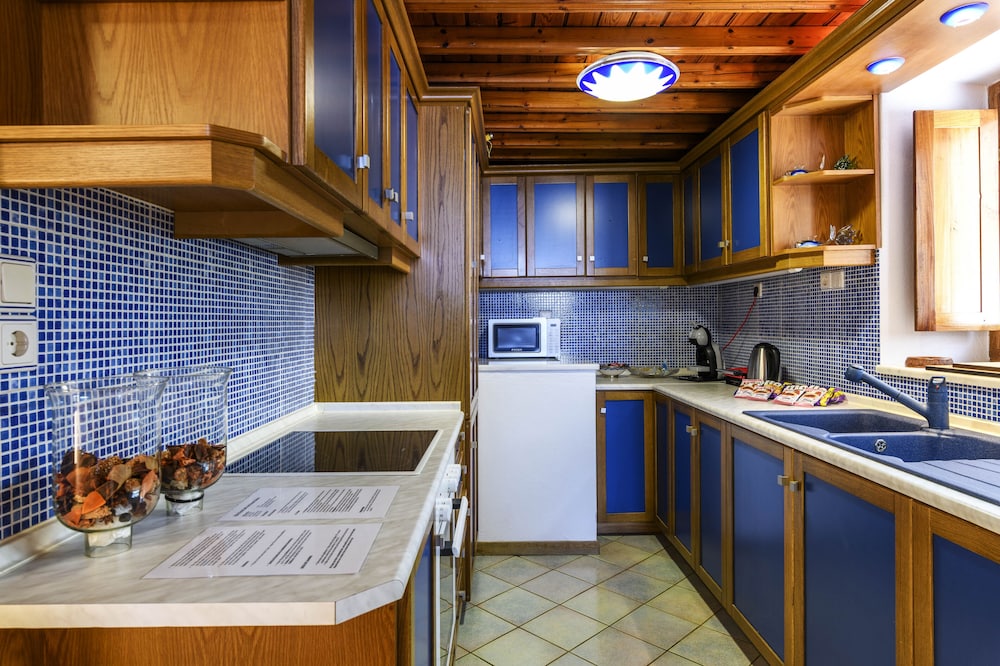 Dimele Rooms and Studios 26/50