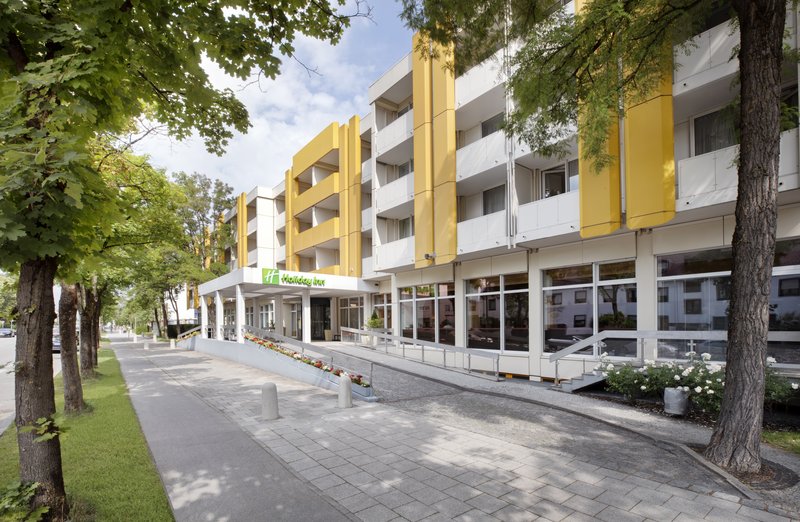 Holiday Inn Munich South 7/70
