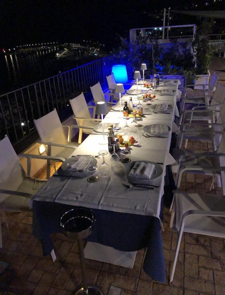 Relais Maresca Luxury Small Hotel 54/71