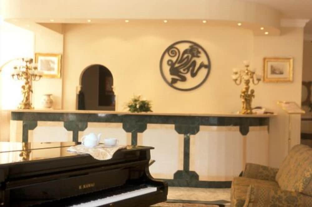 Park Hotel Villaferrata 3/33