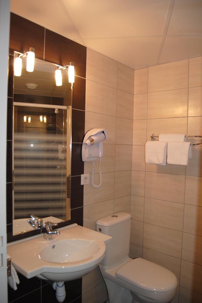 Hôtel Roc De Massabielle 28/29