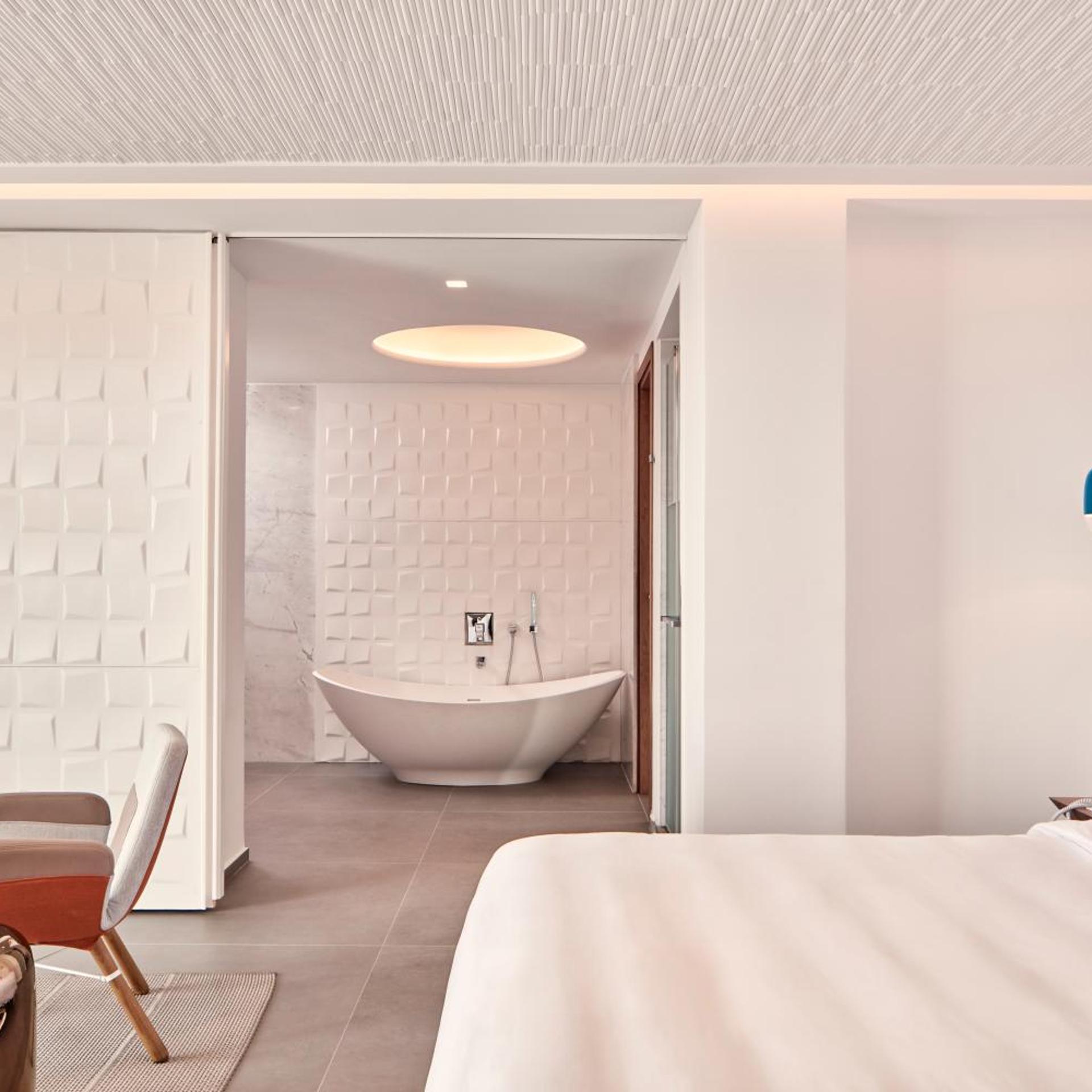 Emar, Junior Suite, Sea View, Outdoor Jetted Tub, Sofa