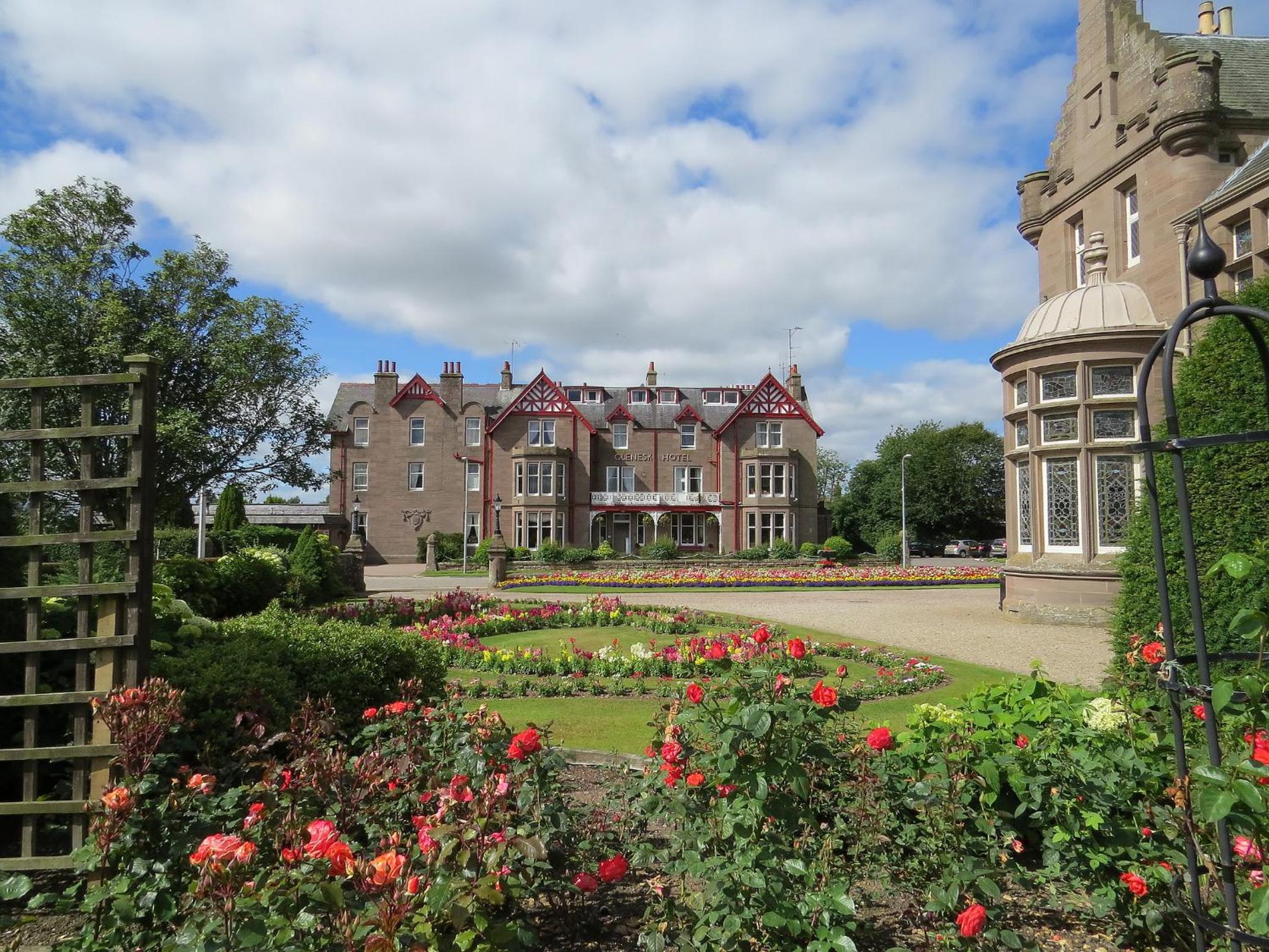 Glenesk Hotel 45/50
