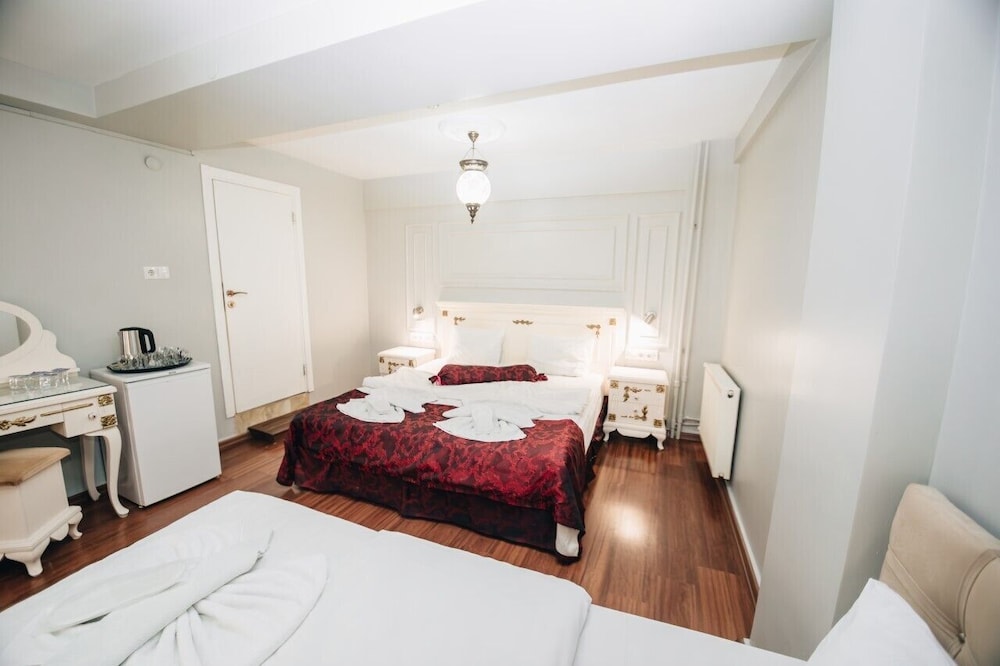 Safran Suites Apart 16/50