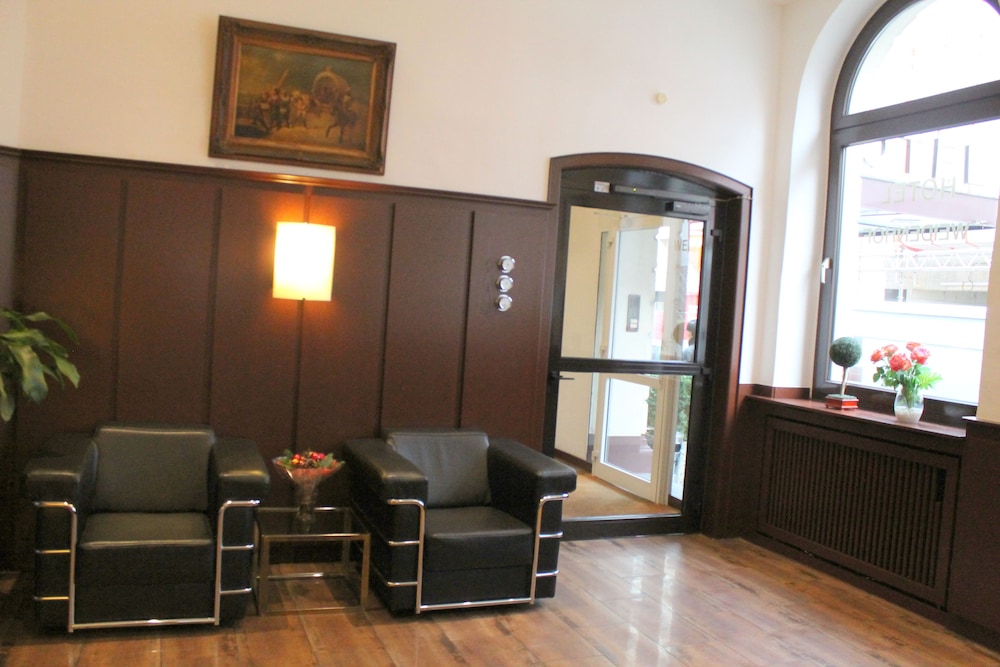 HOTEL WEIDENHOF 33/47
