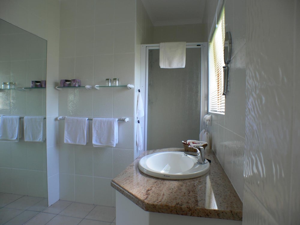 Hajos Lodge and Tours 49/50