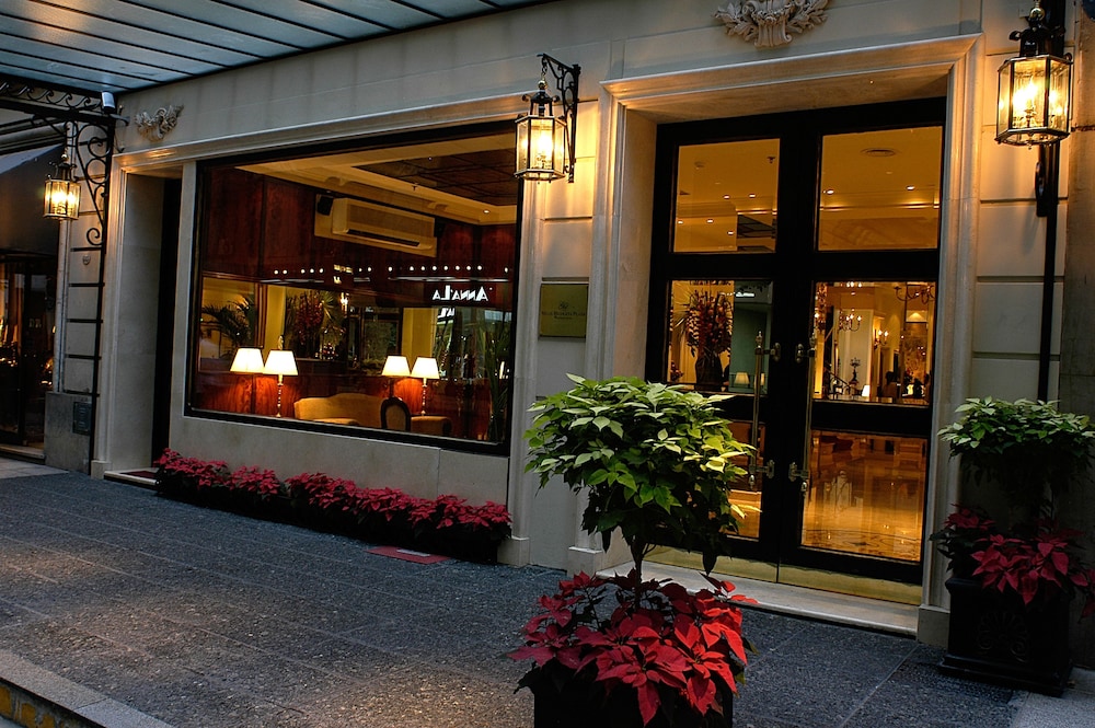 Melia Recoleta Plaza in BUENOS AIRES