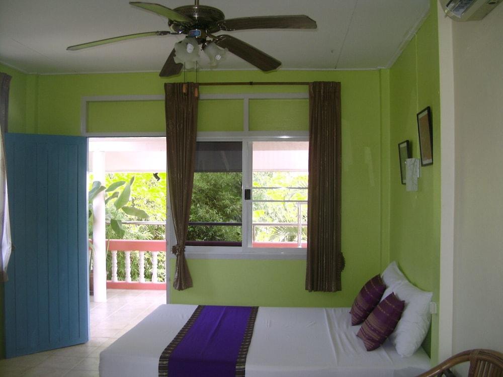Studio, Villa, Up Level