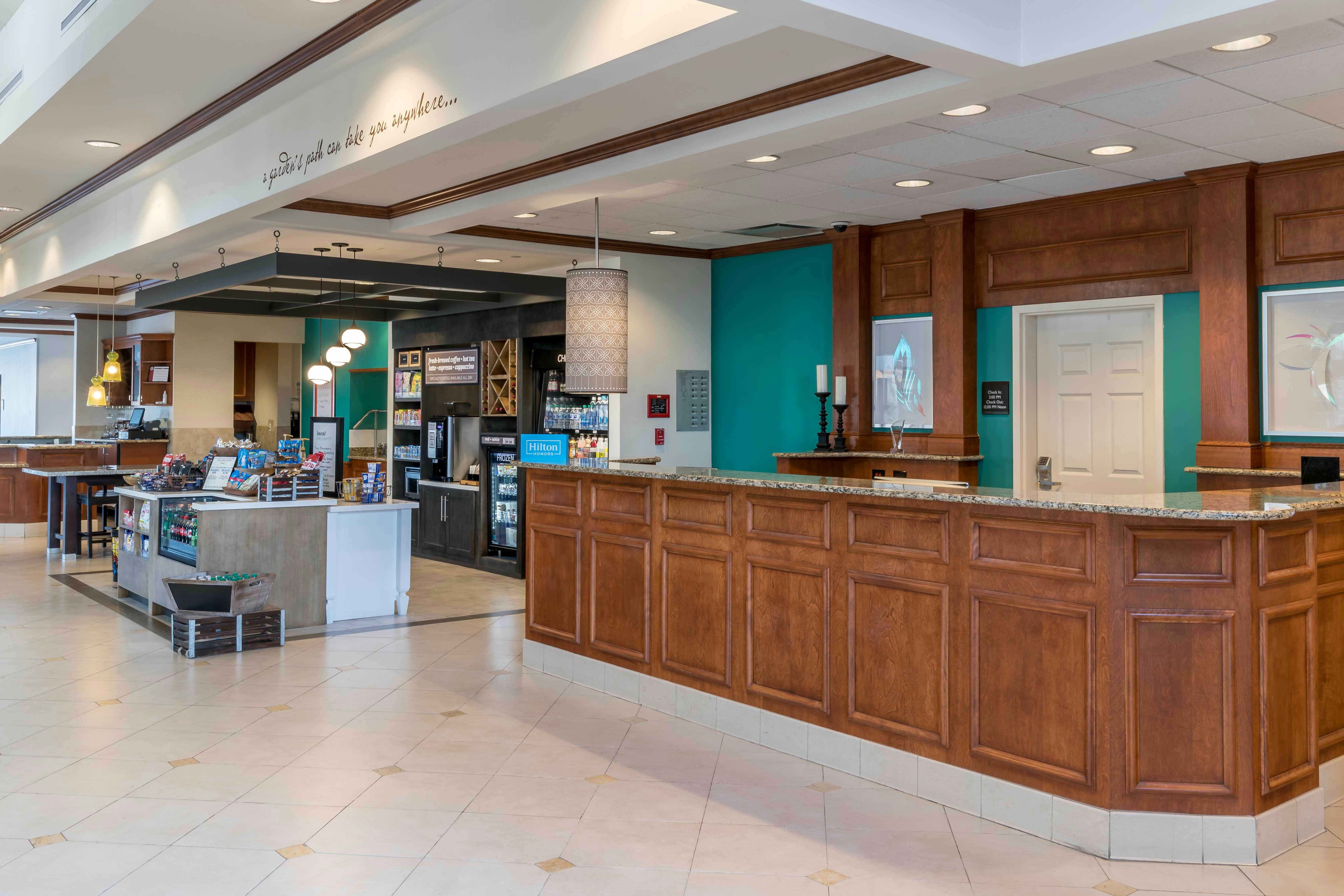 Hilton Garden Inn Naperville/Warrenville 2/19