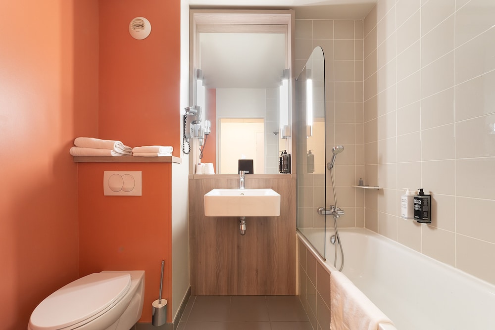 ibis Styles Versailles Saint Quentin en Yvelines Hotel 45/50