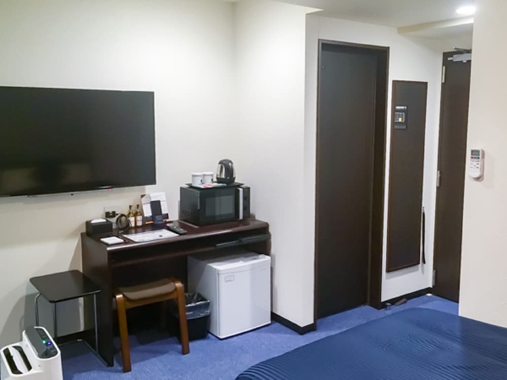 HOTEL LiVEMAX Yokkaichi Ekimae 23/29