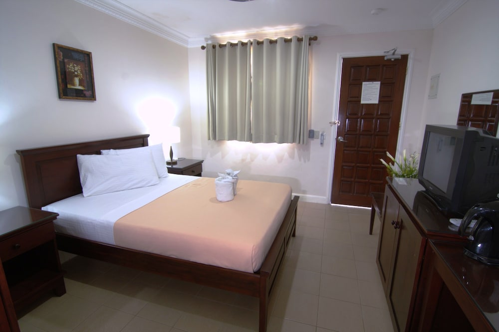 Panglao Regents Park Resort 18/54