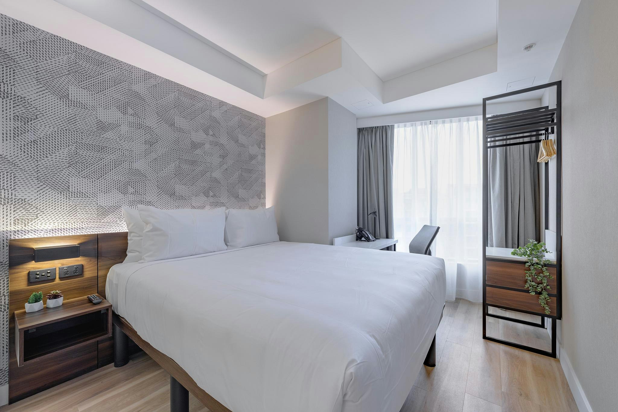 Hotel Kith Darling Harbour 8/34