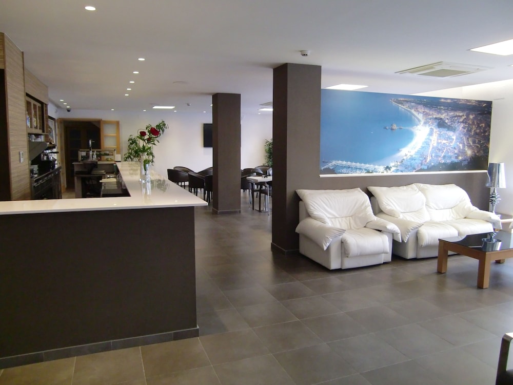 Hotel Petit Palau Adults Only 12/71
