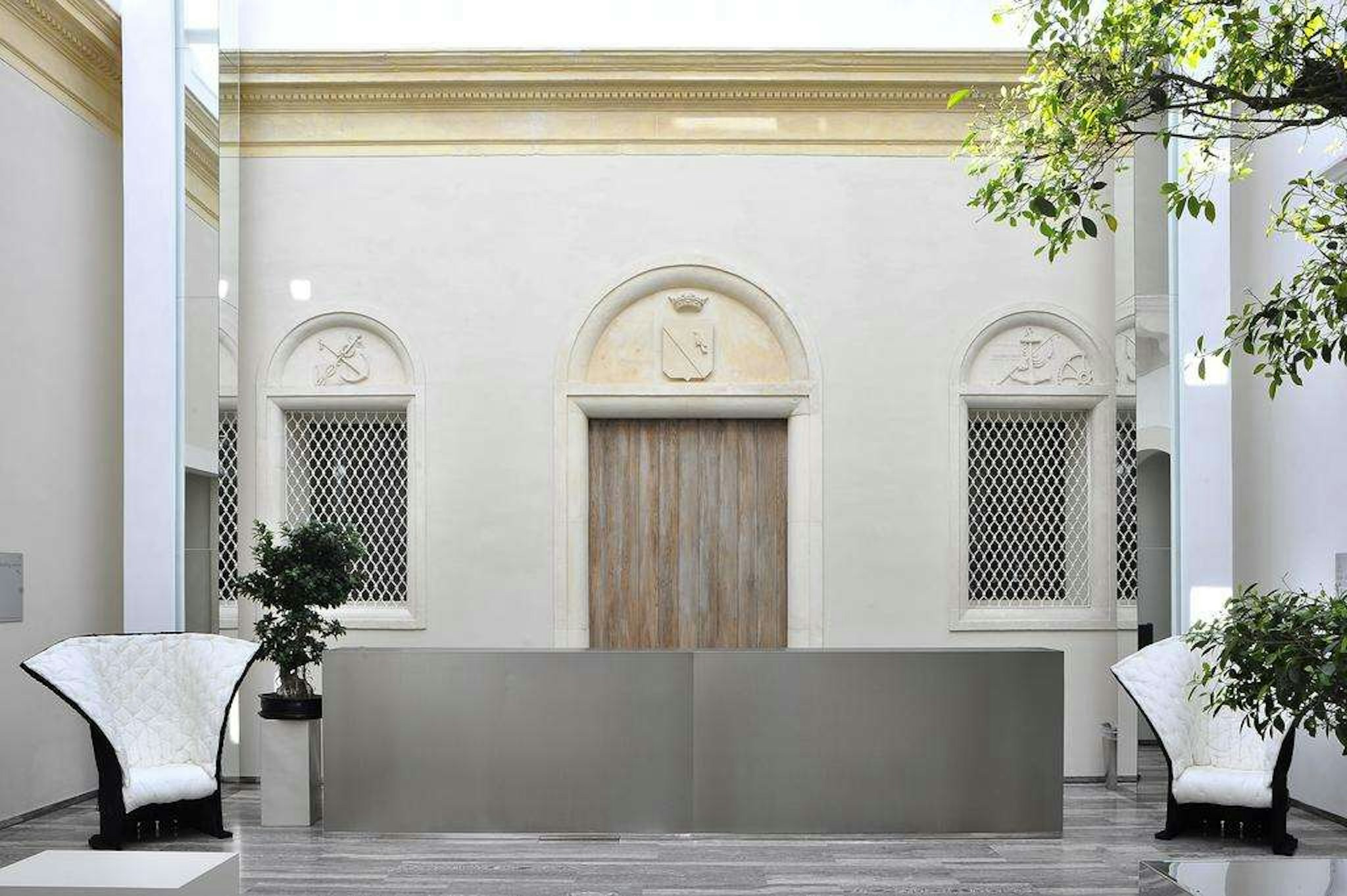 Romano House 11/69
