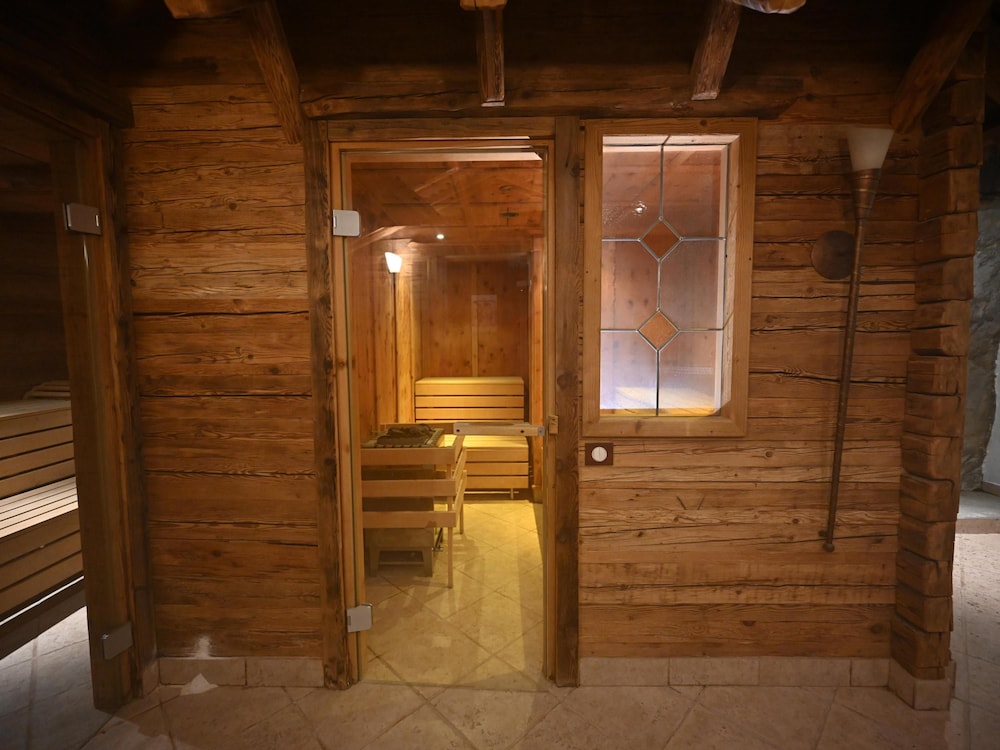 Mercure Sighisoara Binderbubi Hotel And Spa 37/83