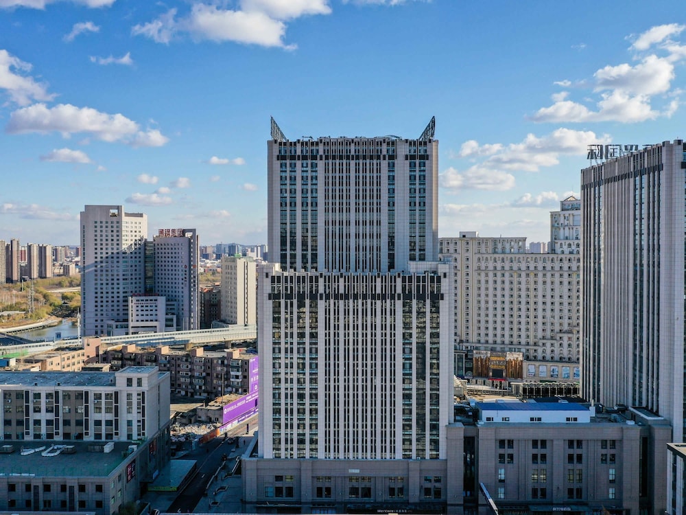 Mercure Changchun Hengxing 6/46